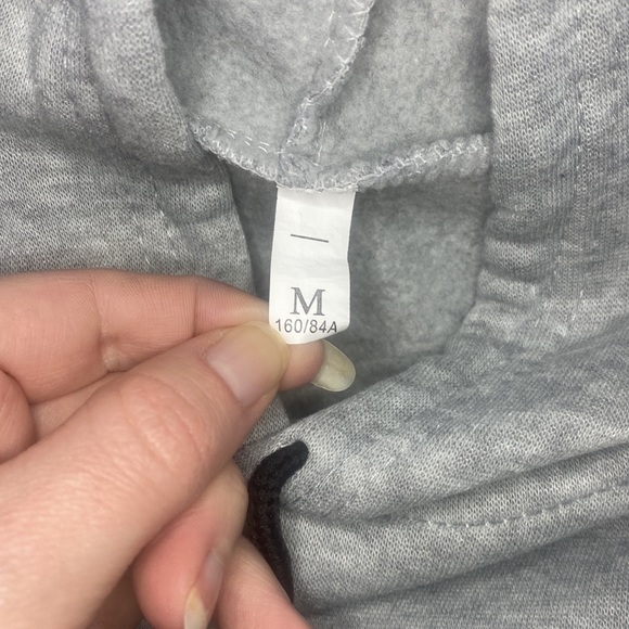 Grey Heart Hooded Jumper - Size 10 - Picture 5 of 8